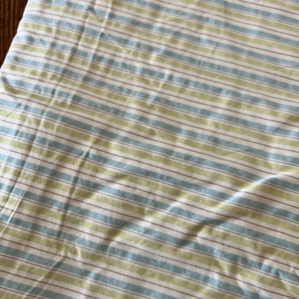 King cotton sheet lined pattern bedding - Picture 2 of 4